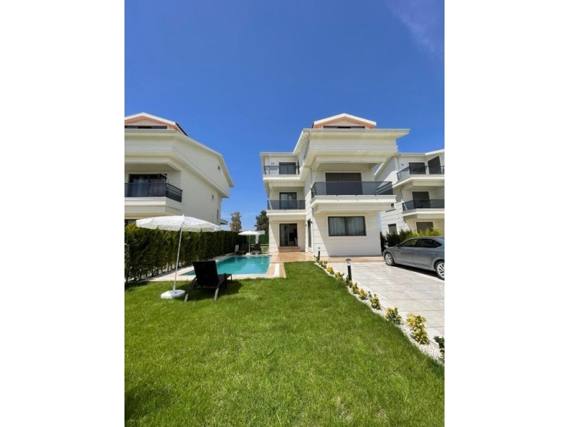 Serenity Garden Holiday